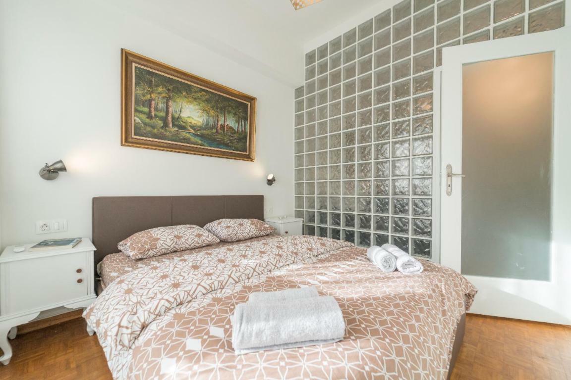 Piraeus_Faliro_Cosy Apartment ภายนอก รูปภาพ