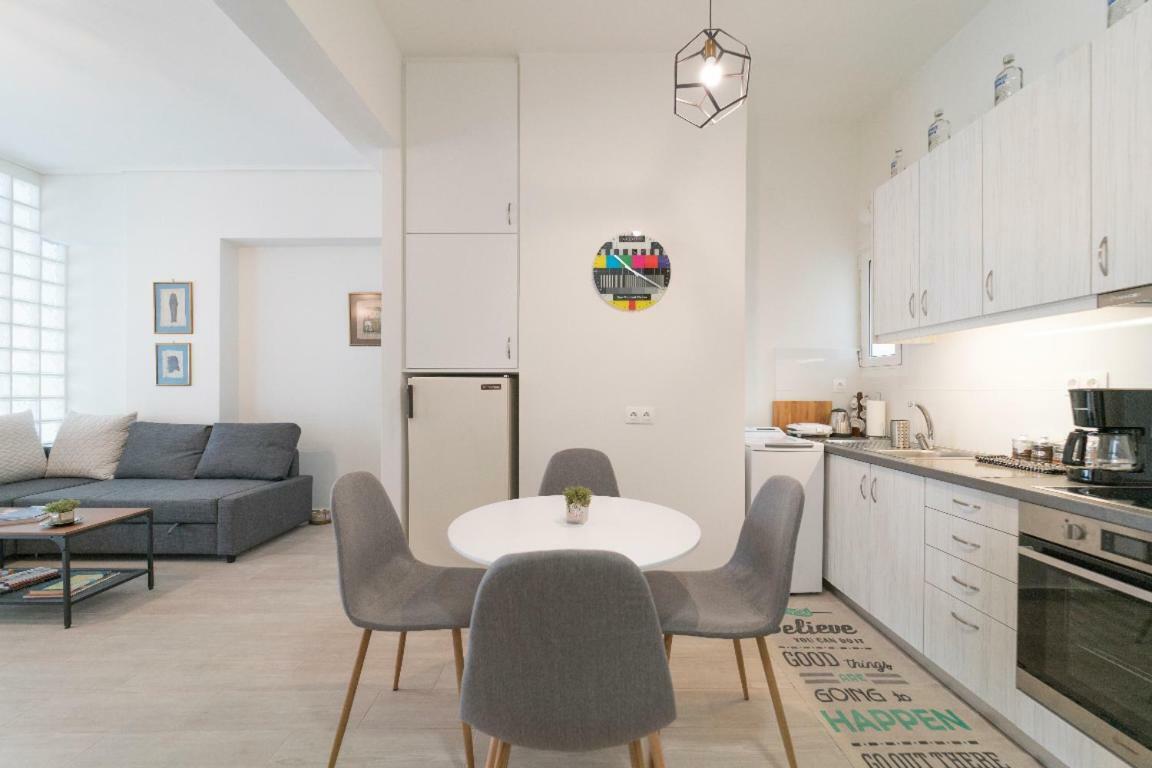 Piraeus_Faliro_Cosy Apartment ภายนอก รูปภาพ